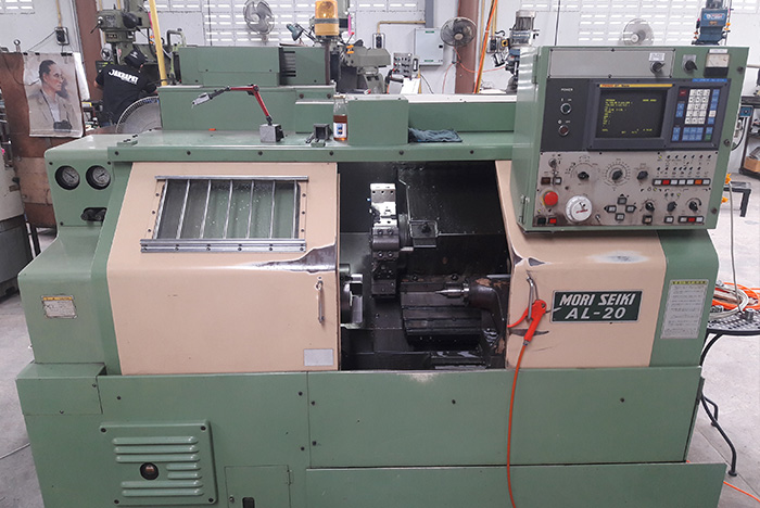 CNC LATHE MORI SEIKI AL-20 